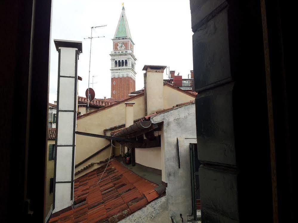 Hotel Astoria Venice Exterior photo